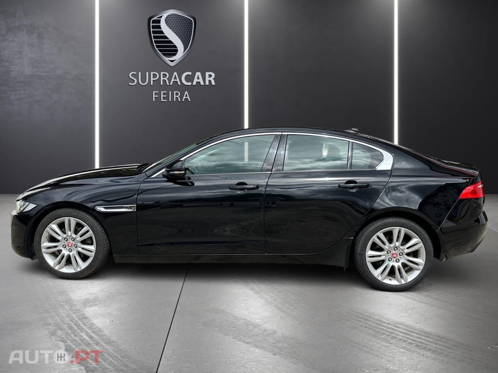 Jaguar XE 2.0 D Prestige Aut.