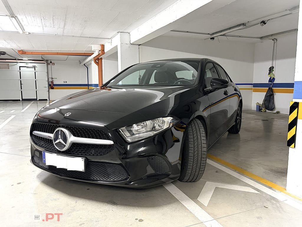 Mercedes-Benz A 180 d limousine