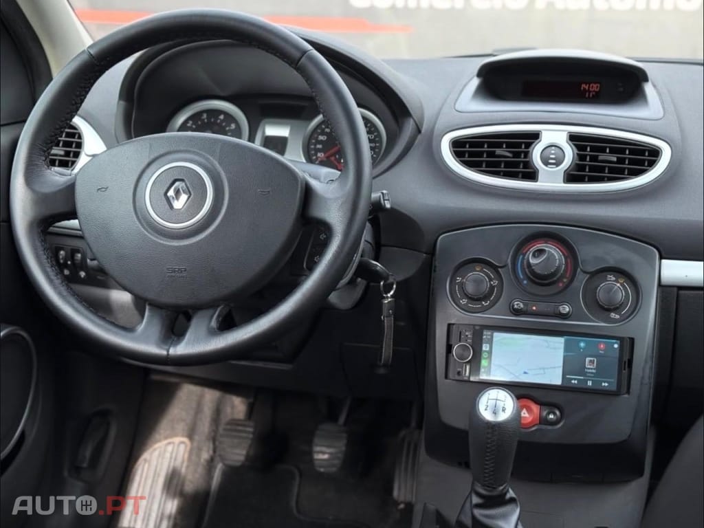 Renault Clio 1.2 16V Confort