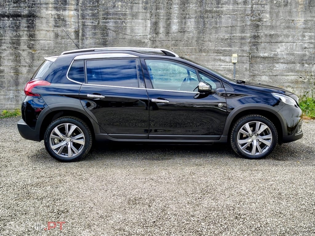 Peugeot 2008 1.2 PureTech Allure EAT6