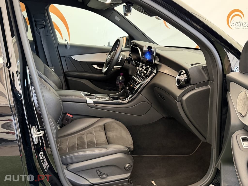 Mercedes-Benz GLC 300 de 4Matic 9G-TRONIC Exclusive