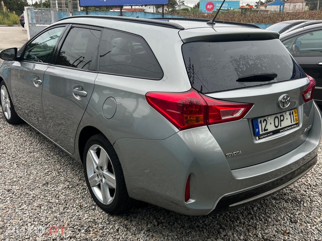Toyota Auris Touring Sports 1.4 D-4D Active+AC