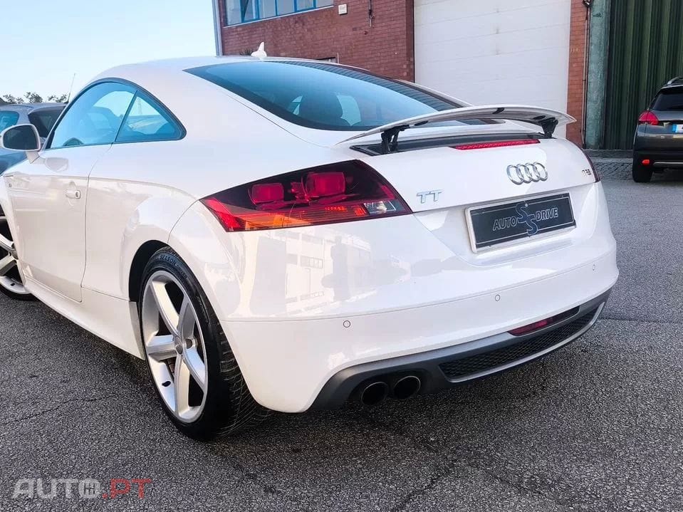 Audi TT 1.8 TFSI S-line