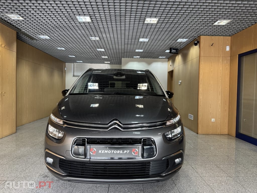 Citroen C4 SpaceTourer 1.5 BlueHDi Shine EAT8