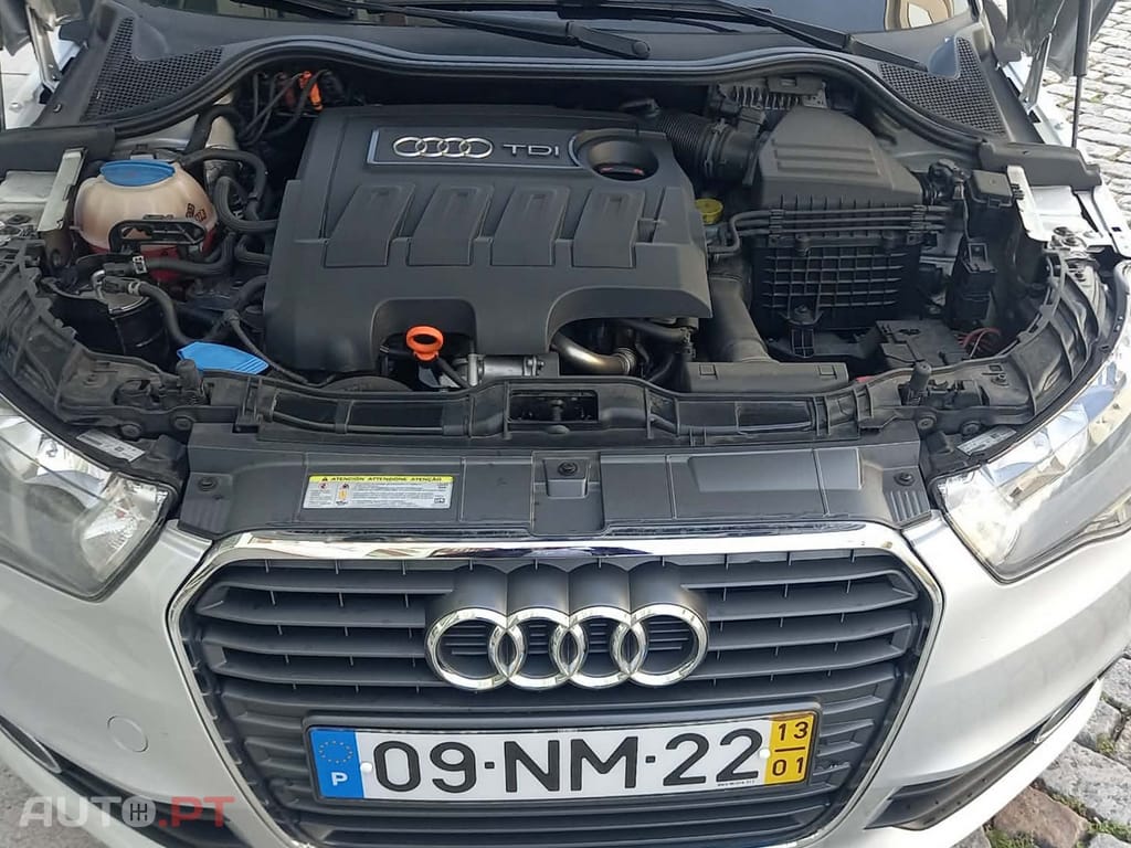 Audi A1 1.6TDI Sportback Sport Nacional