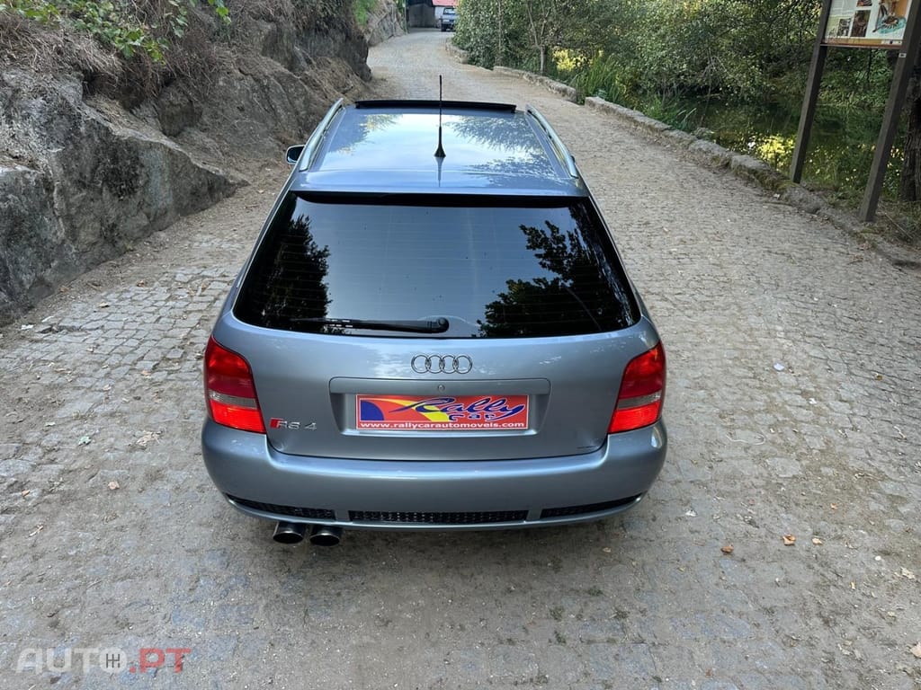 Audi RS4 2.7 V6 quattro