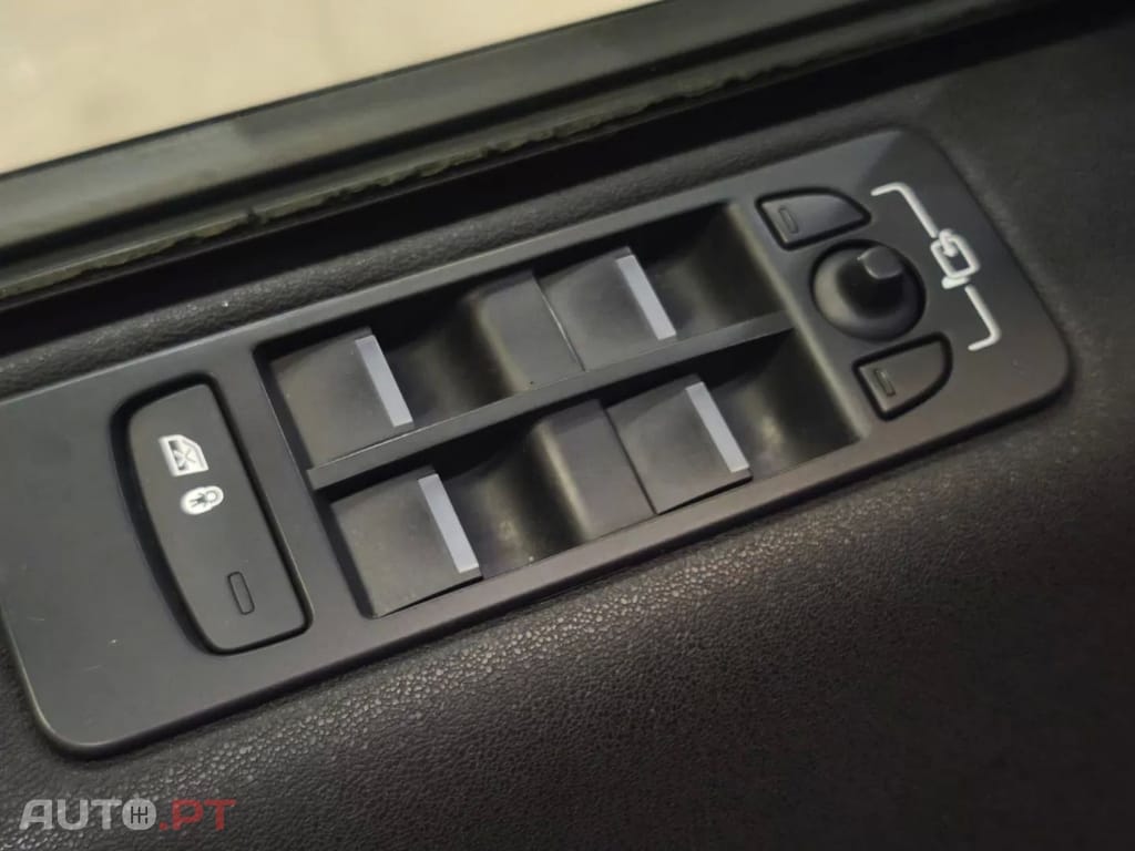 Land Rover Discovery Sport 2.2 SD4 HSE Auto