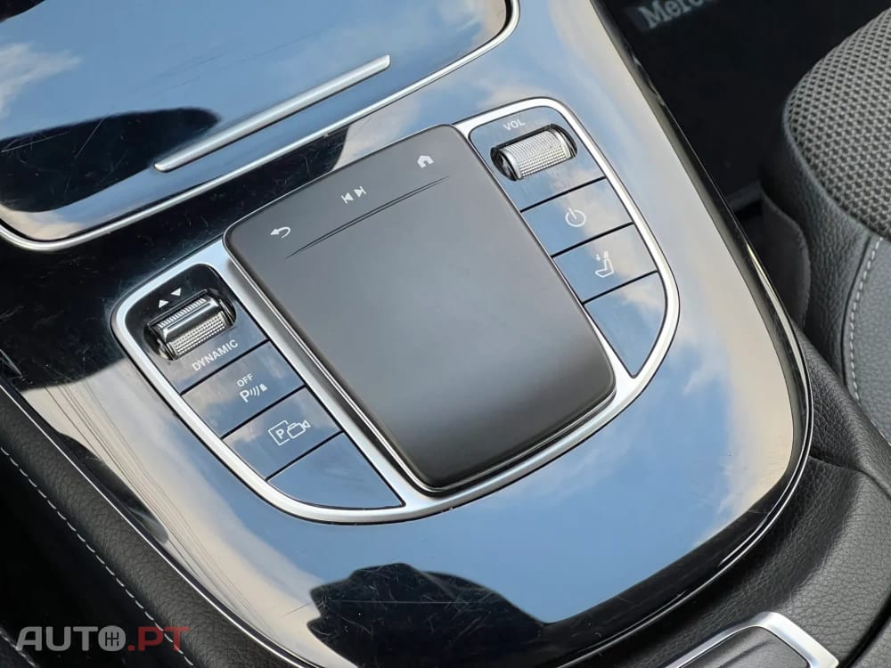 Mercedes-Benz E 300 E 300de T 9G-TRONIC Avantgarde