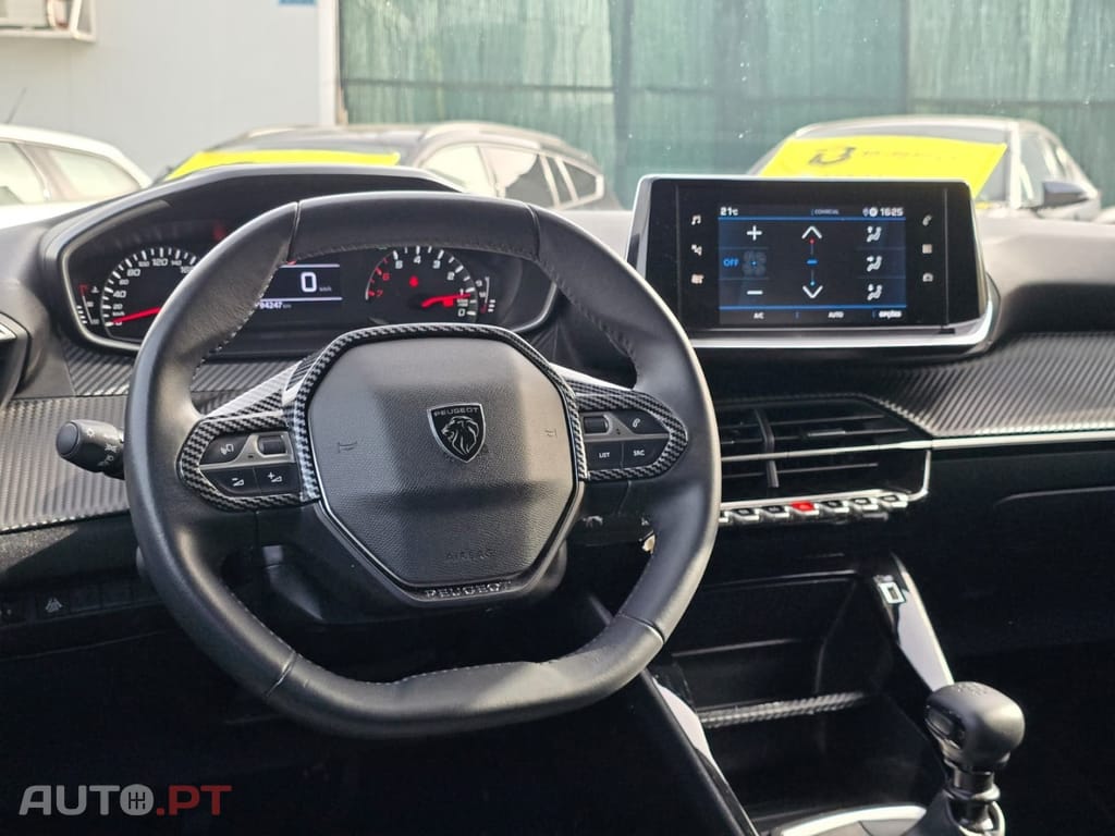 Peugeot 2008 PureTech 100 Style