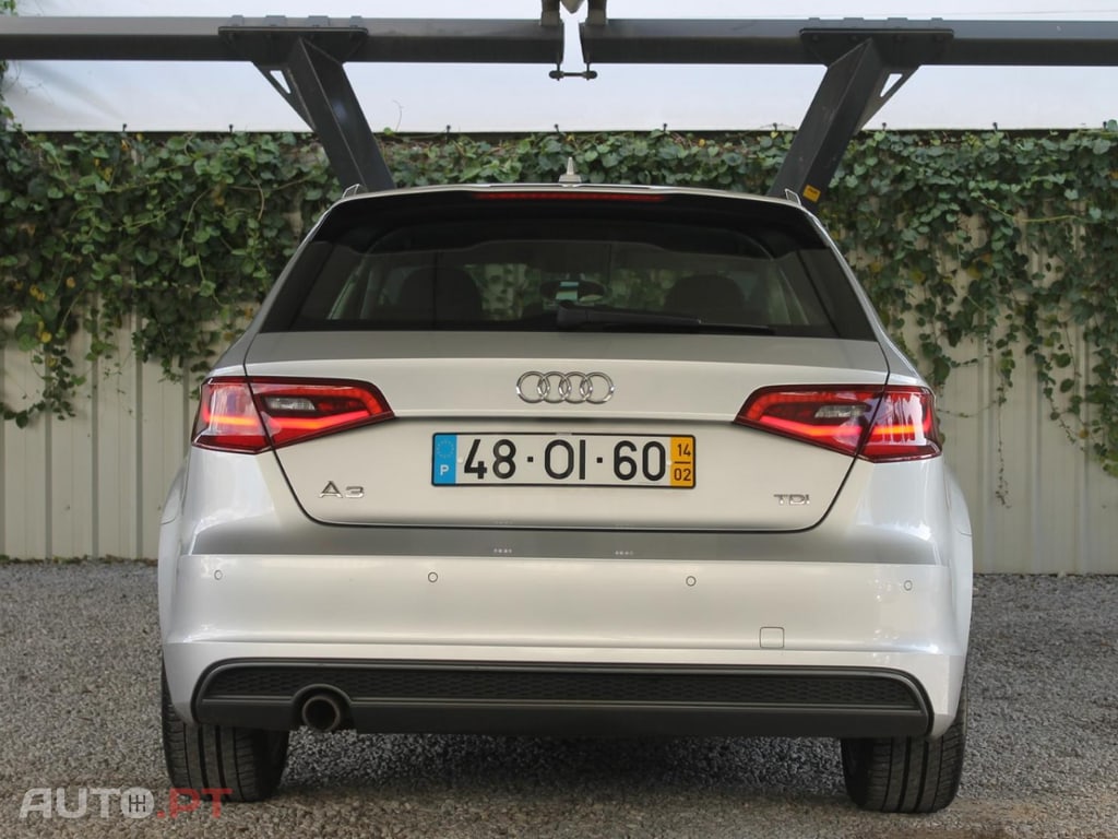 Audi A3 Sportback 1.6 TDi S-line