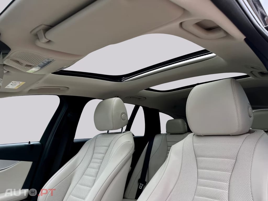 Mercedes-Benz E 300 I.V.A DEDUTIVEL e T AMG