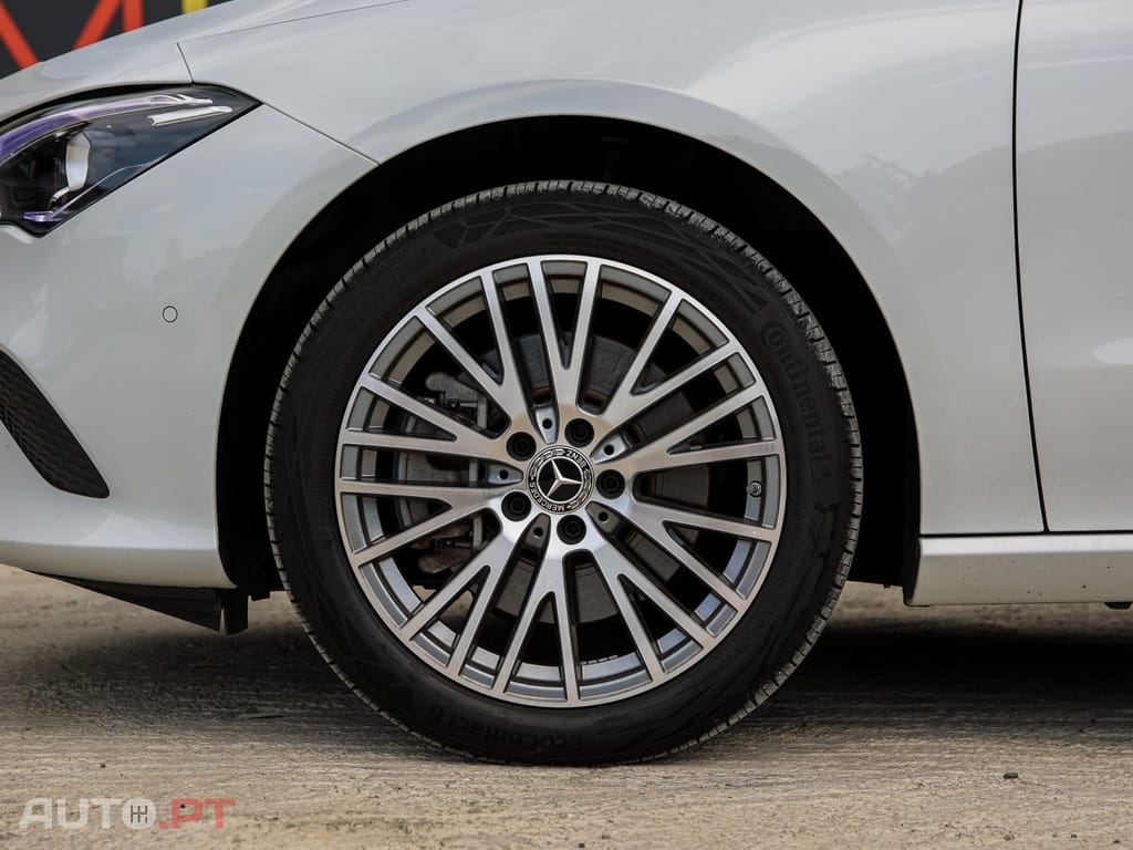 Mercedes-Benz CLA 250 e Shooting Brake 8G-DCT