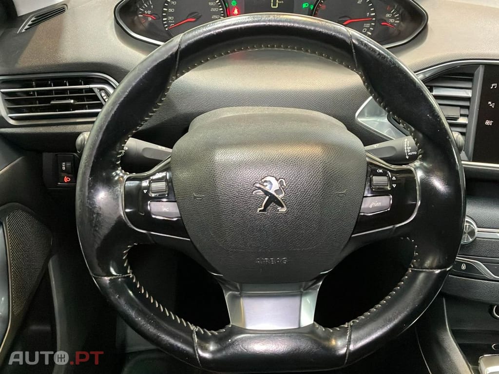 Peugeot 308 SW 1.6 BlueHDi Style