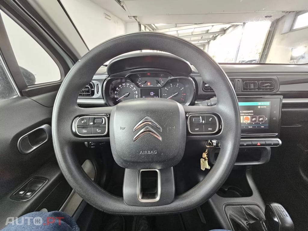 Citroen C3 1.2 PureTech Shine