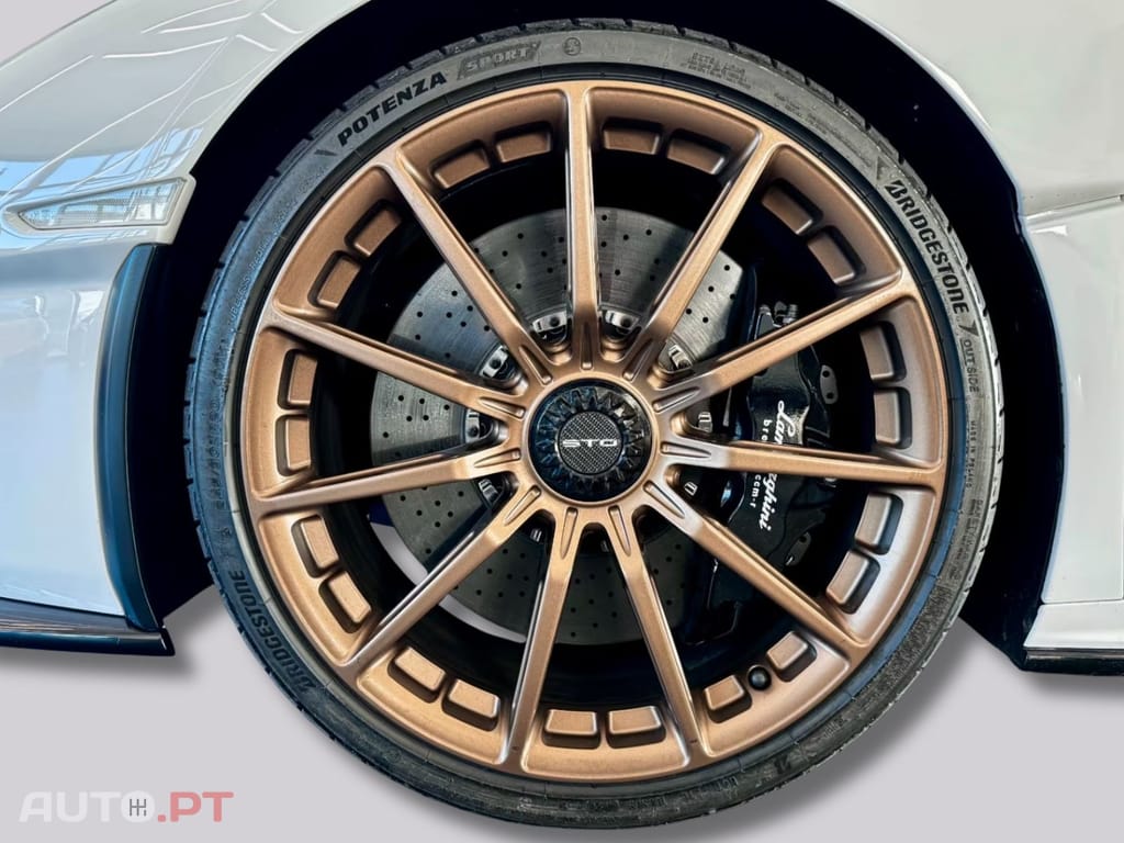 Lamborghini Huracán STO 