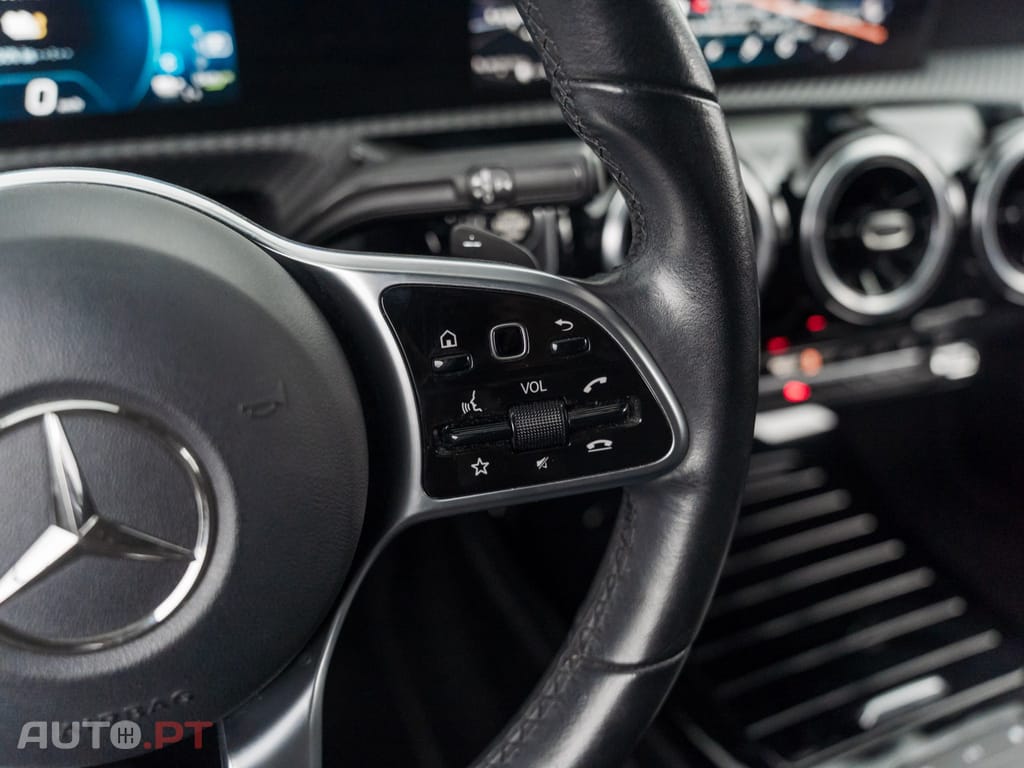 Mercedes-Benz A 250 e Style Plus