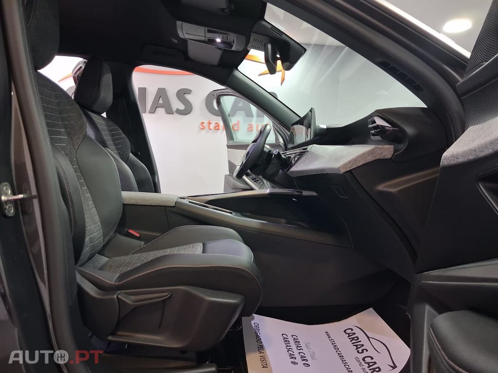 Peugeot 3008 1.2 Hybrid Allure e-DCS6