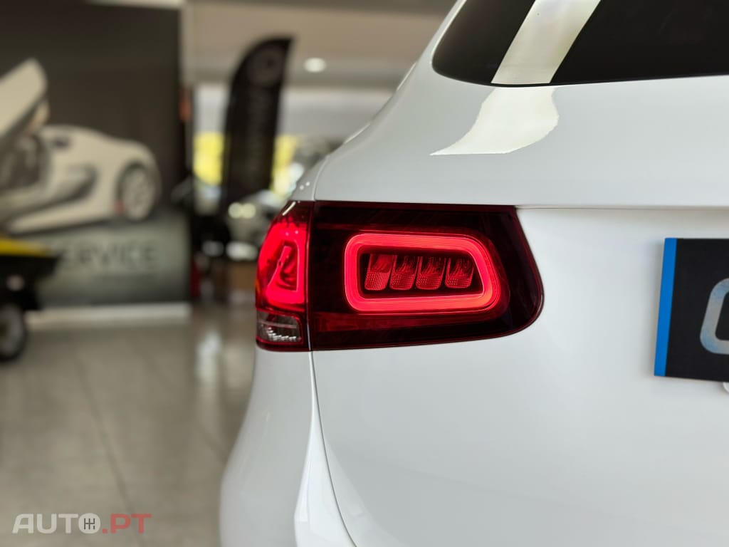 Mercedes-Benz GLC 200 d 4Matic 9G-TRONIC AMG Line