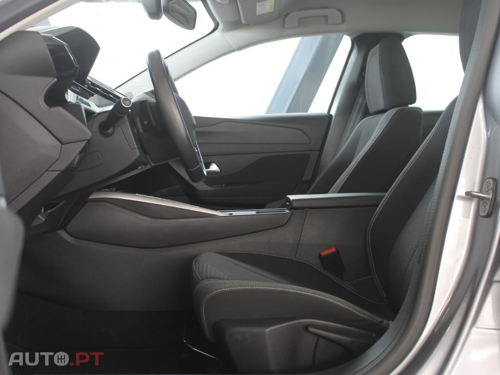 Peugeot 308 1.5 BlueHDi Active Pack EAT8