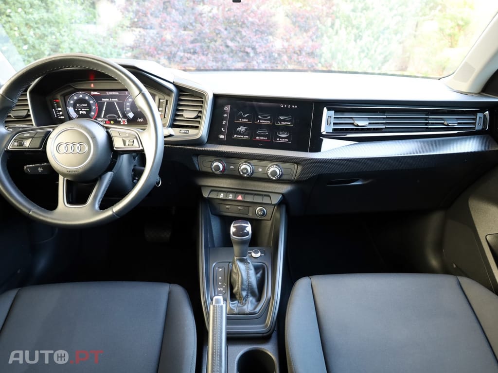 Audi A1 SB 30 TFSI S tronic
