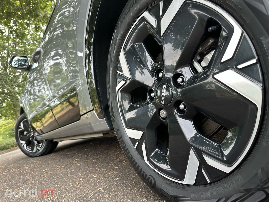 Kia Niro 64kWh Vision Edition