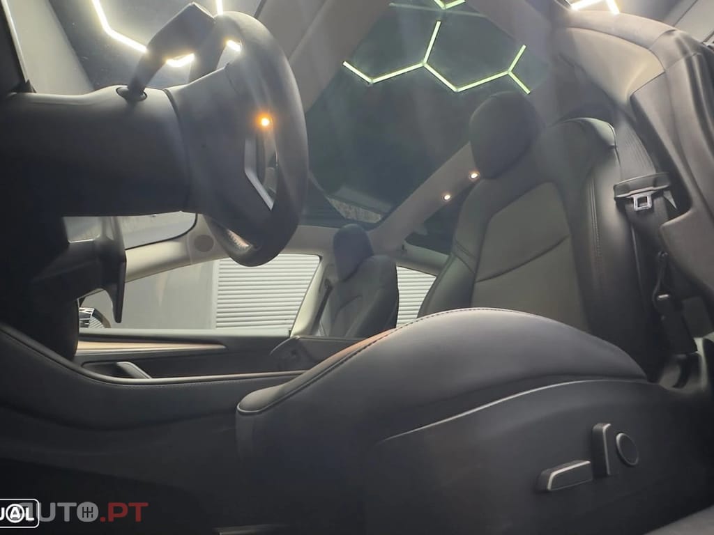 Tesla Model 3 Performance Dual Motor AWD