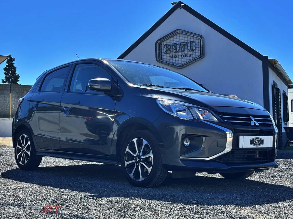 Mitsubishi Space Star 1.2 Intense Connect Edition