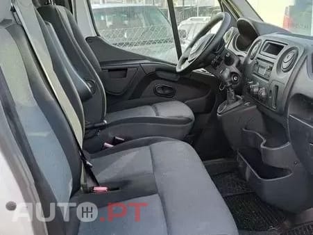 Renault Kadjar MASTER 2.3 DCI L2H2