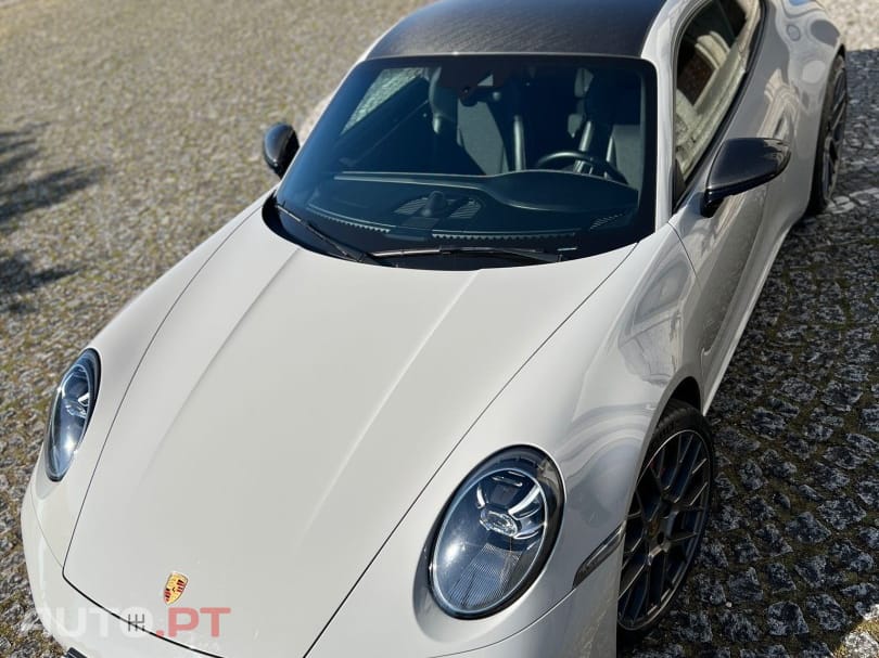 Porsche 911 Carrera 4S PDK