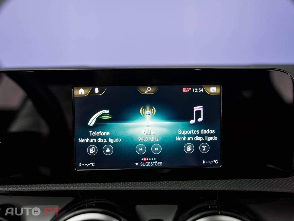 Mercedes-Benz A 180 d AMG Line