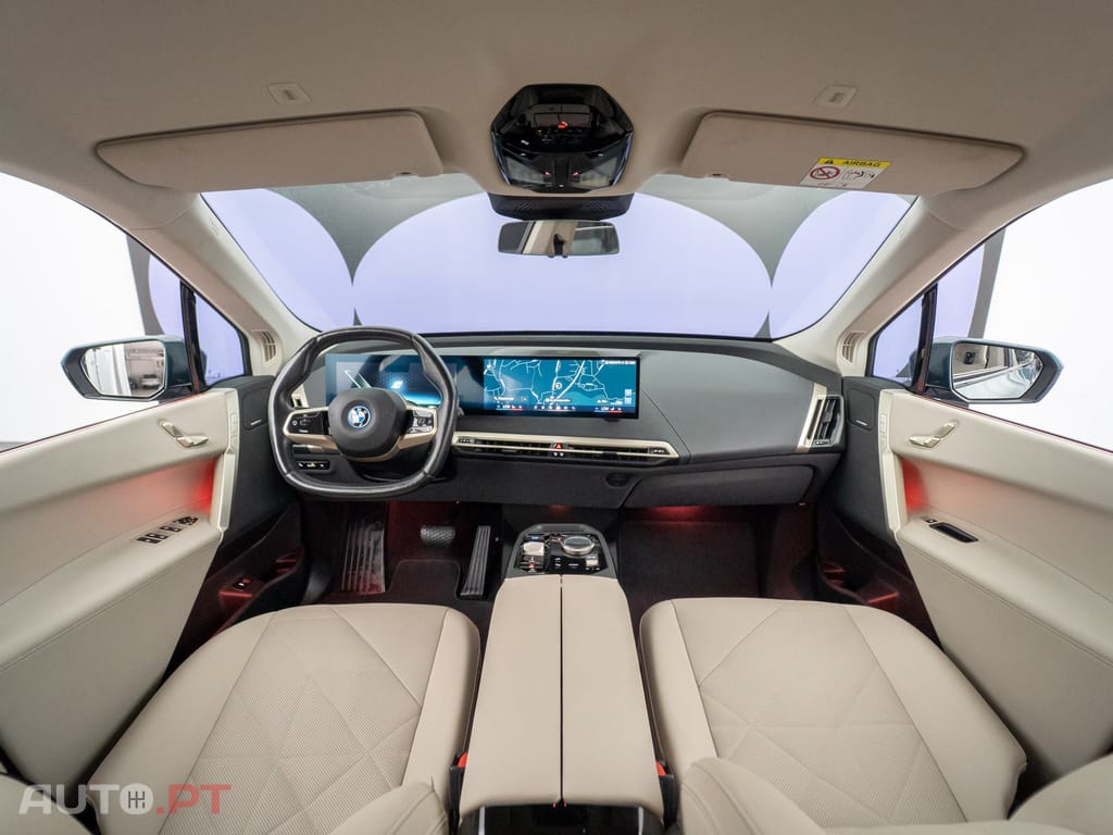 BMW iX xDrive 40