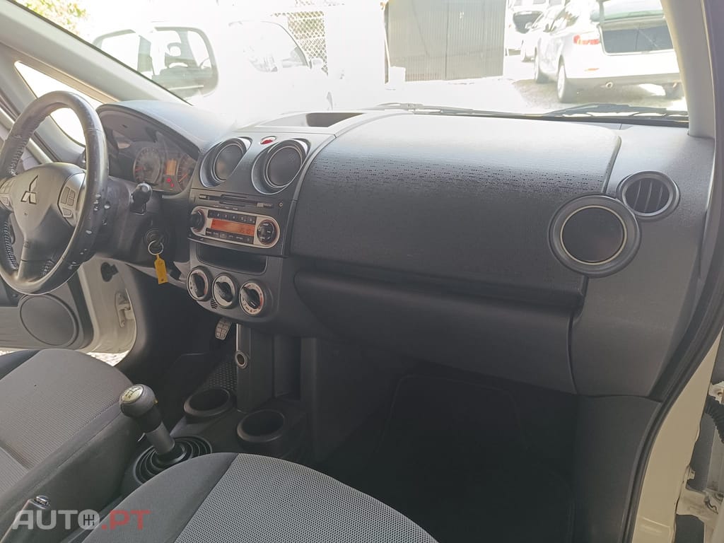 Mitsubishi Colt 1.3 Instyle