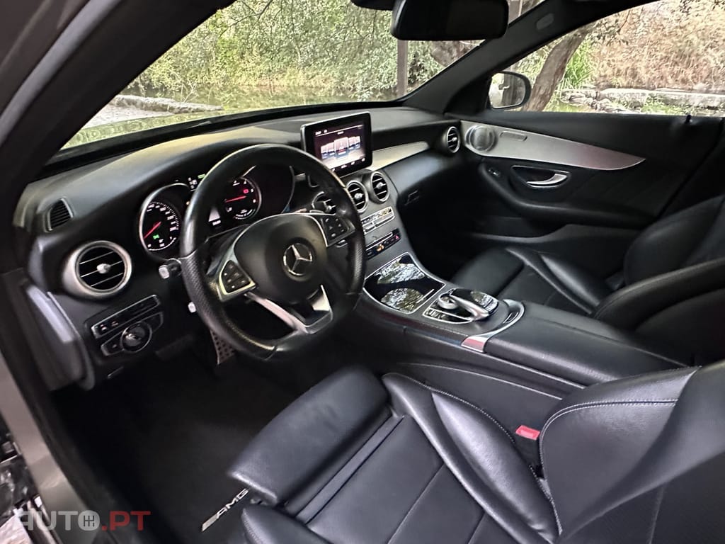Mercedes-Benz C 300 BlueTEC Hybrid AMG Line