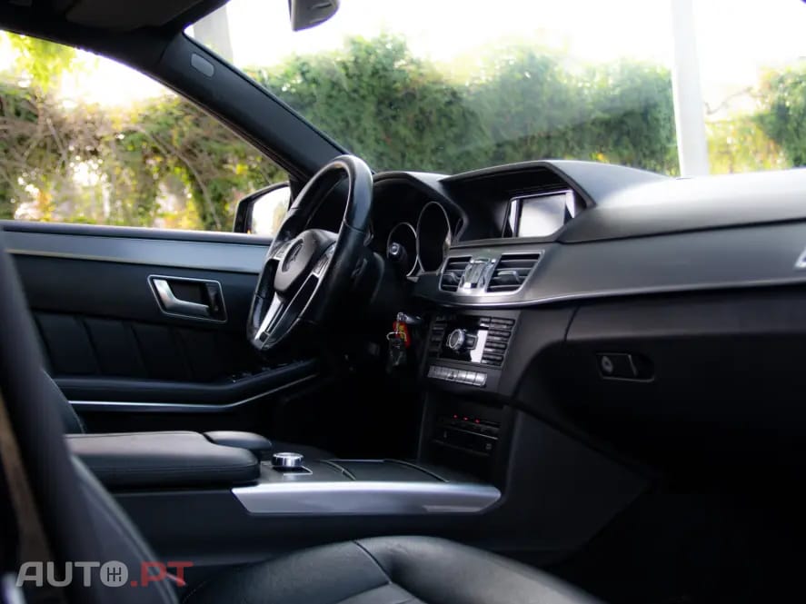 Mercedes-Benz E 220 BlueTEC 9G-TRONIC Avantgarde