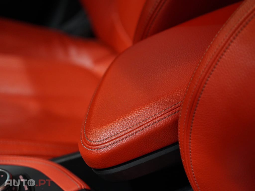 BMW X2 18 i sDrive Advantage