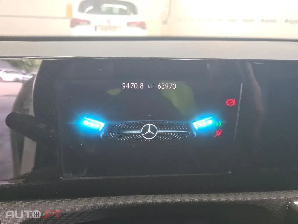 Mercedes-Benz A 180 d Business Solutions