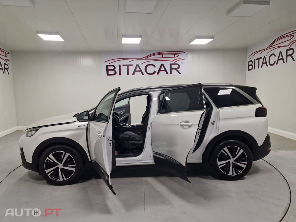 Peugeot 5008 1.6 BLUEHDI 120CV GTLINE TETO DE ABRIR
