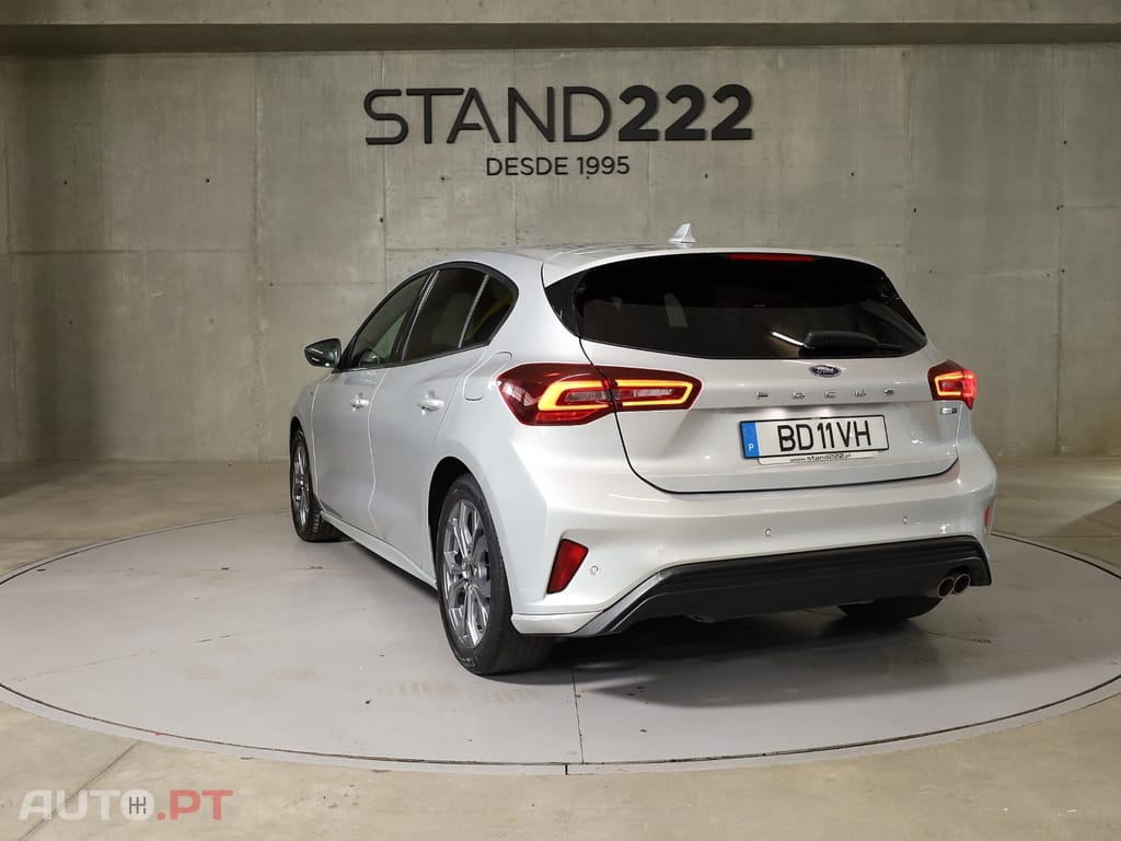 Ford Focus 1.0 EcoBoost MHEV ST-Line Aut