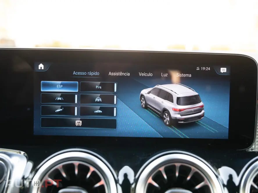 Mercedes-Benz EQB 300 4Matic AMG Line