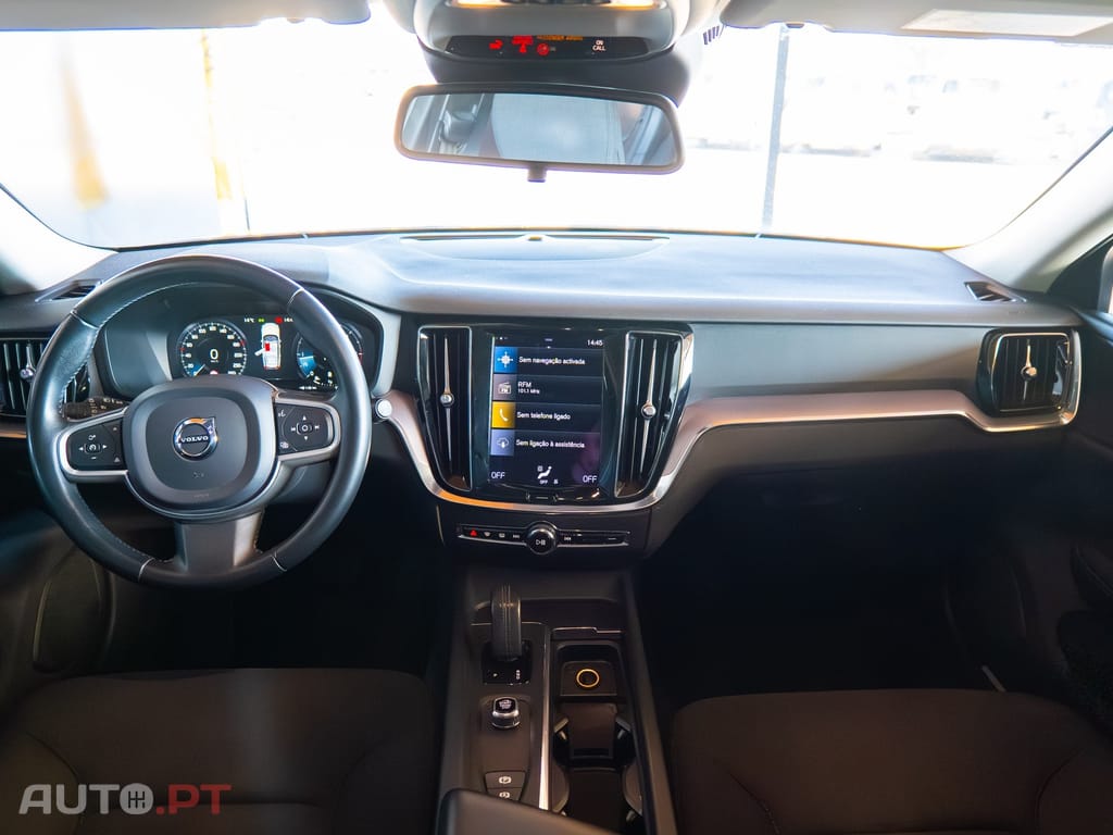 Volvo V60 2.0 D4 Momentum Geartronic