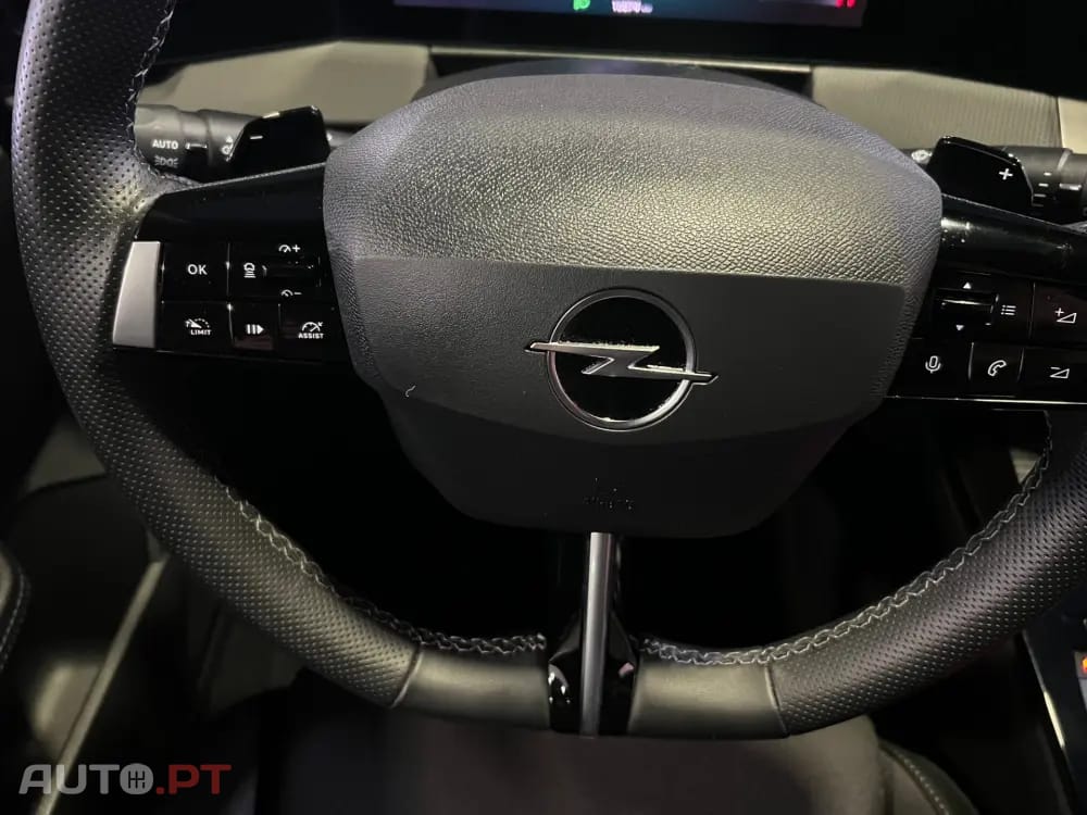 Opel Astra Sports Tourer 1.2 T Hybrid GS eDCT