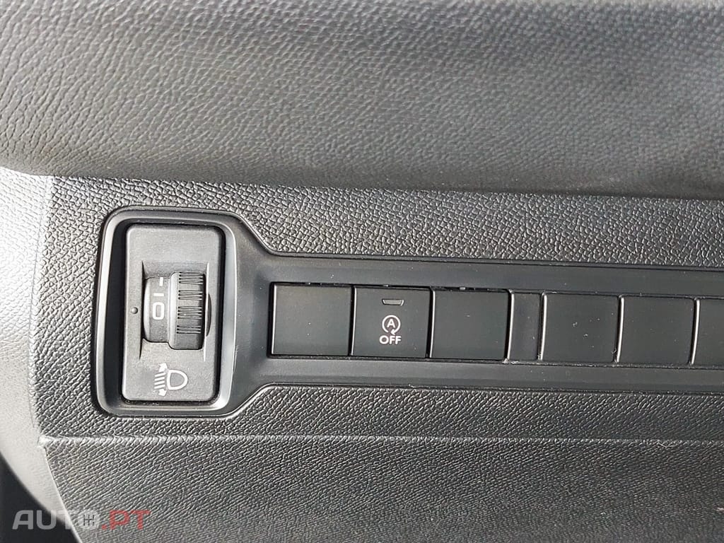 Peugeot 308 1.5 BlueHDi Business Line