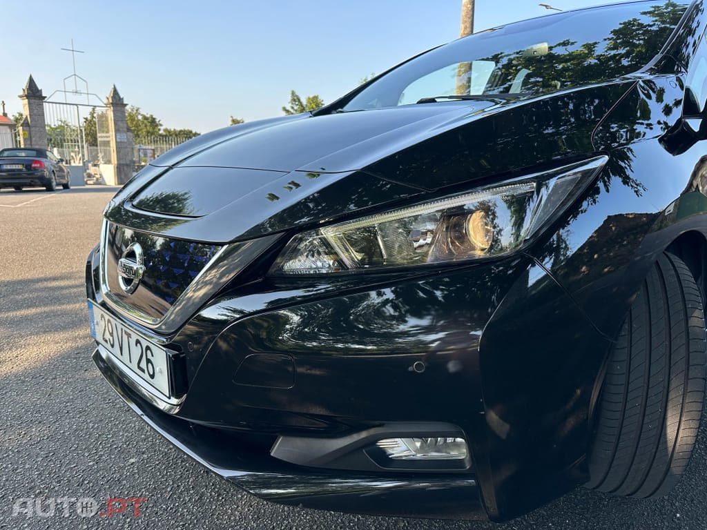 Nissan Leaf Tekna Two Tone+ProPilot Park