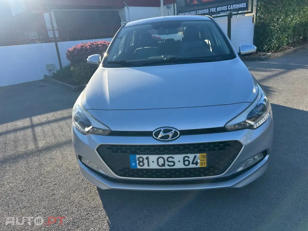 Hyundai i20 1.1 CRDi Comfort+Pack Look+JLL16