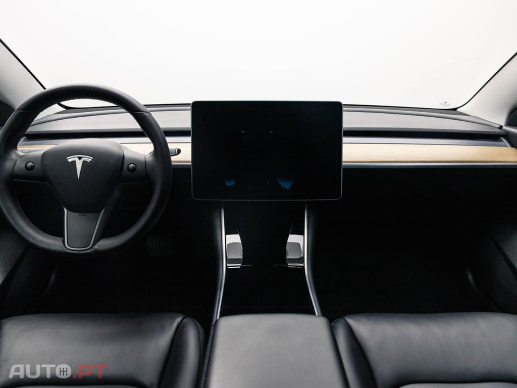 Tesla Model 3 Standard RWD Plus