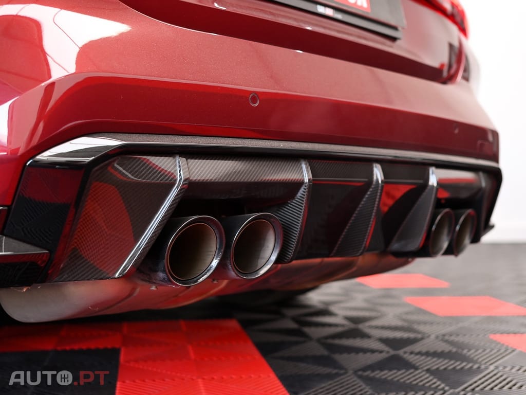 BMW M4 Competition Pack 50 anos M