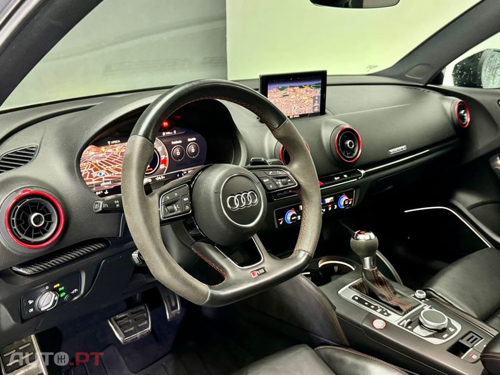 Audi RS3 2.5 TFSI quattro S tronic