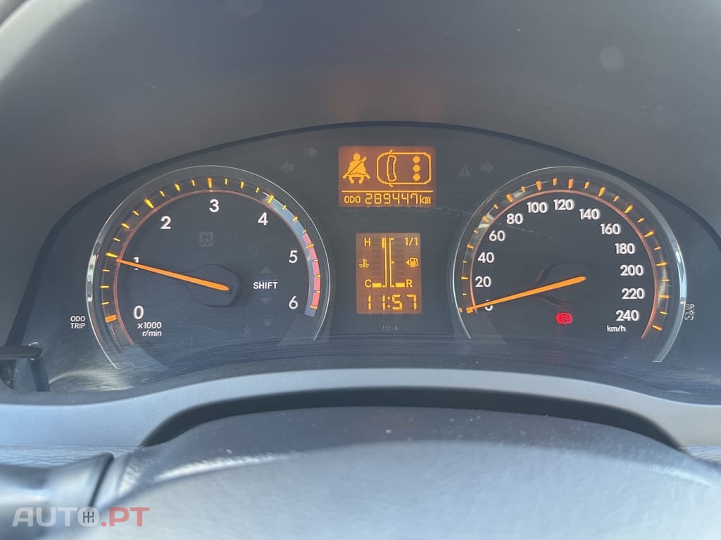 Toyota Avensis SD 2.0 D-4D Exclusive +Pele+GPS