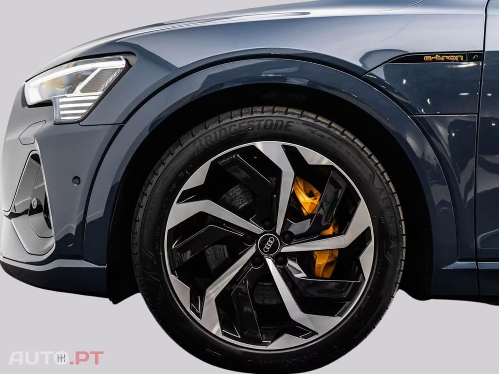 Audi E-Tron 55 Quattro S LINE I.V.A DEDUTIVEL 