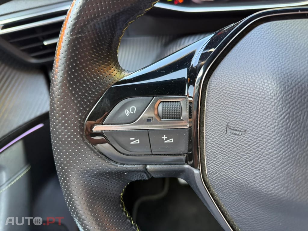 Peugeot 2008 1.2 GT Line